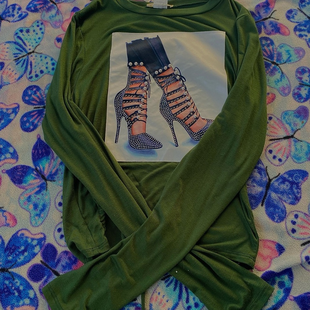 green long sleeve glam shirt